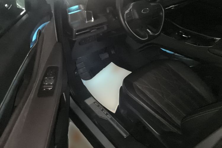 Used Ford Edge 2025 Ford Explorer L 2.0T EcoBoost E-Hybrid Four-Wheel-Drive 7-Seater Supreme Model