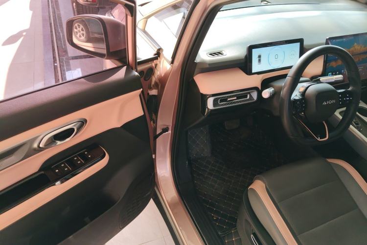 Used AION Y 2022 Plus 70 Smart Edition
