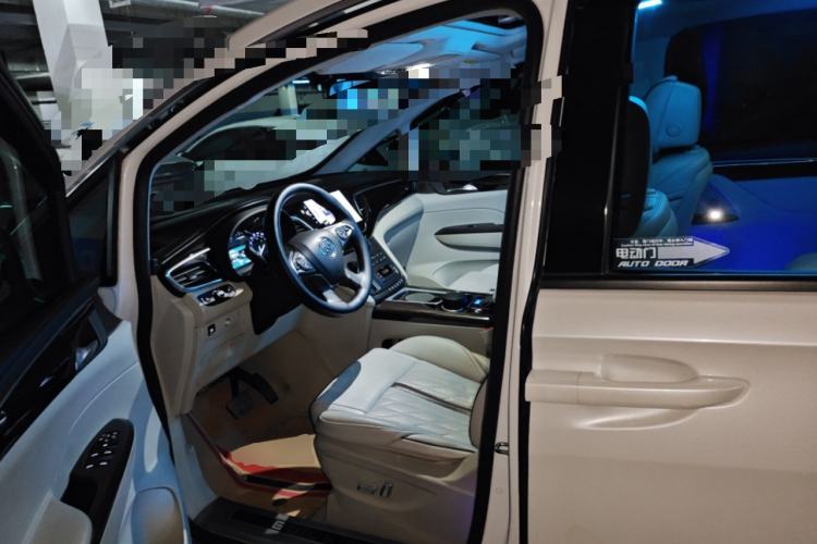 Used Buick GL8 2018 ES 28T Comfort Model China VI Standard Left Front Seat