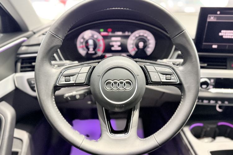 Used Audi A4L 2020 40 TFSI quattro Luxury Dynamic Model
