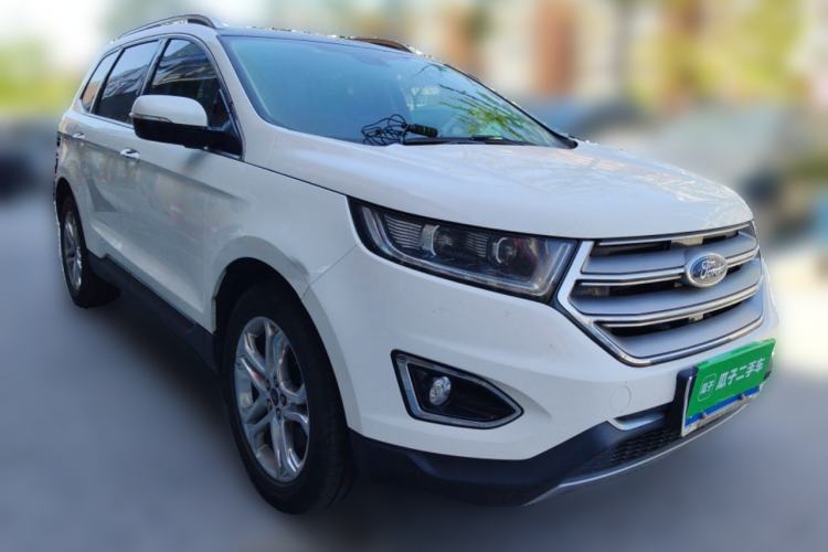 Used Ford Edge 2015 2.0T GTDi Two-Wheel-Drive High-Line Version
