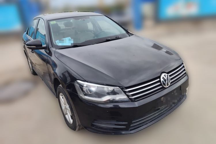 Used Volkswagen Bora 2013 1.6L Automatic Fashion Model Front Right 45 Deg