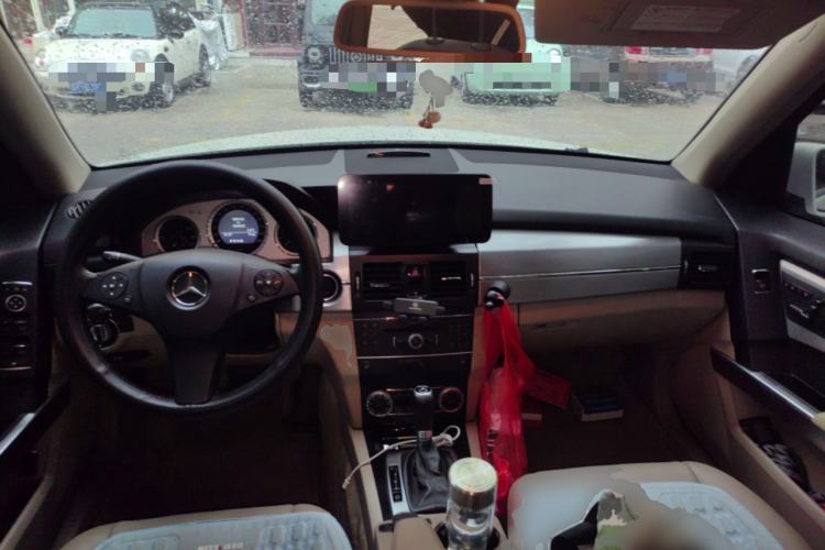 Used Mercedes-Benz GLK-Class 2011 GLK 300 4MATIC Dynamic Model