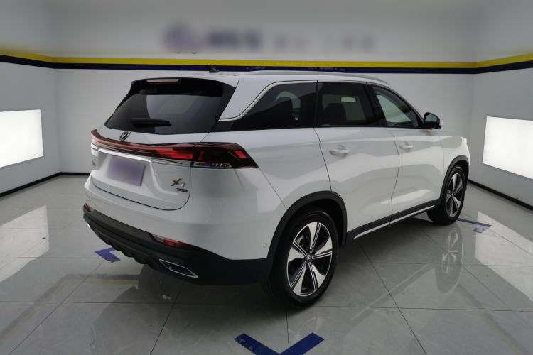 Used CHANGAN X7 PLUS 2024 1.5T Automatic Luxury 7-Seater Rear Right 45 Deg