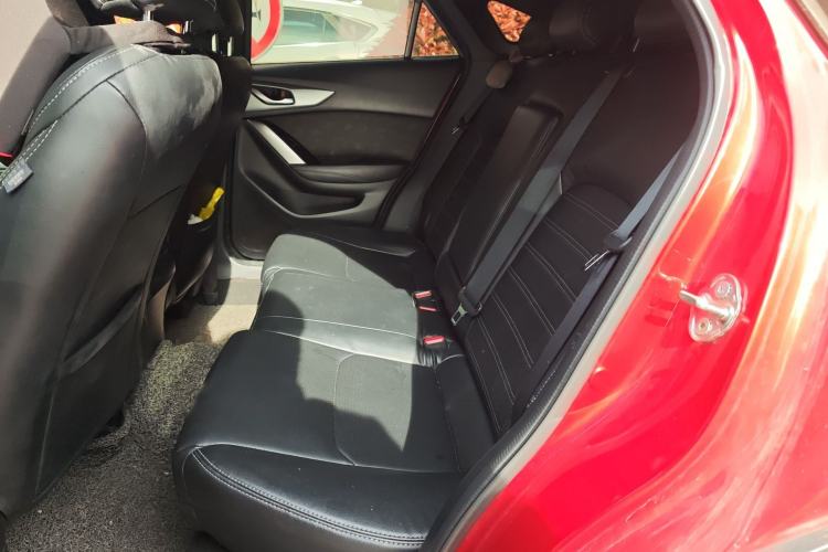 Used Mazda CX-4 2018 2.0L Automatic Two-Wheel Drive Blue Sky Dynamic Version China VI Standard
