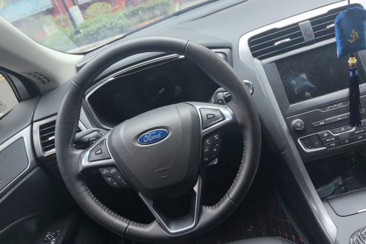 Used Ford Mondeo 2018 EcoBoost 200 Intelligent Control Luxury Model China V Standard