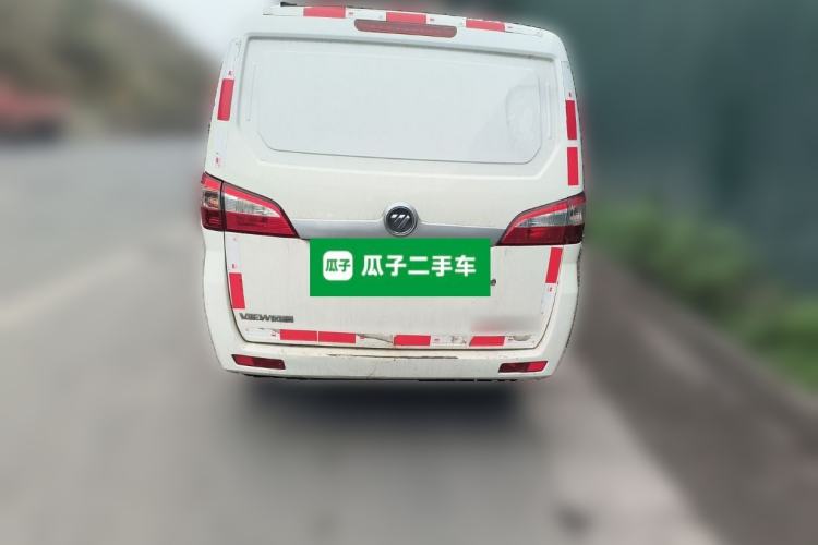 Used Foton Scenic V5 2017 1.5L Long-Wheelbase 450 Van Standard Edition DAM15DR
