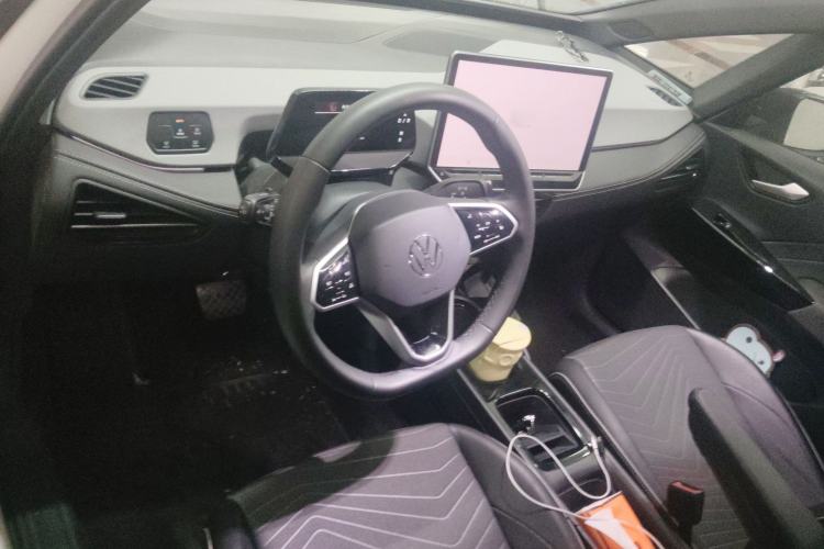 Used Volkswagen ID.3 2025 Smart Edition Outstanding Model Center Console