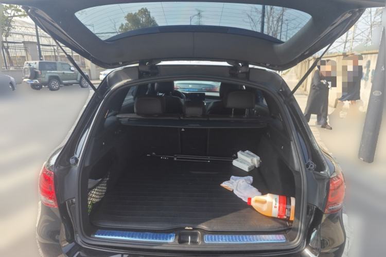 Used Mercedes-Benz GLC 2021 GLC 300 L 4MATIC Dynamic Model