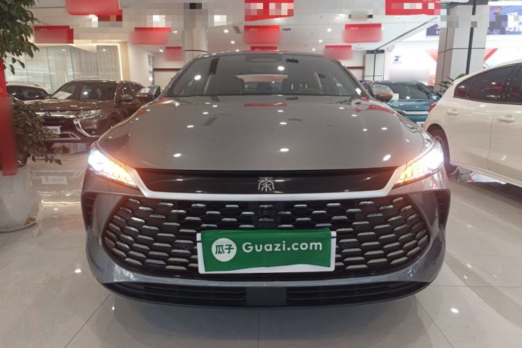 Used BYD Qin PLUS 2025 DM-i Smart Drive 120KM Superior Model