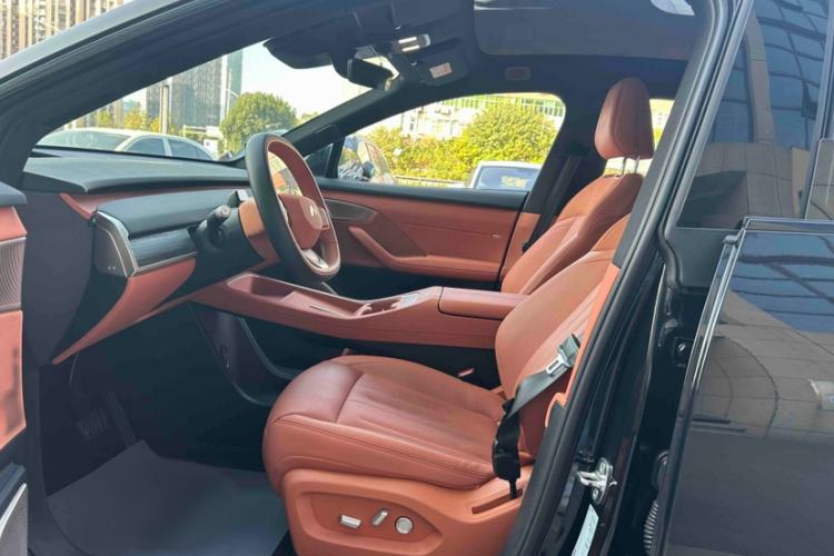 Used ONVO L60 2024 60 kWh Rear-Drive Version