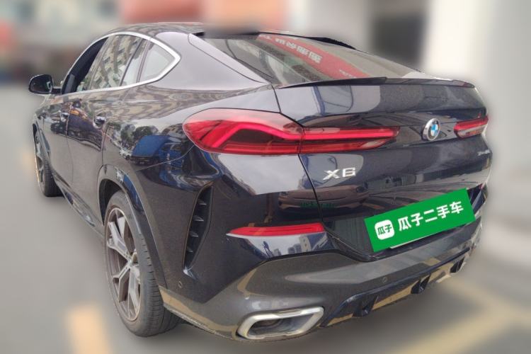 Used BMW X6 2020 xDrive40i Luxury Model with M Sport Package Rear Left 45 Deg