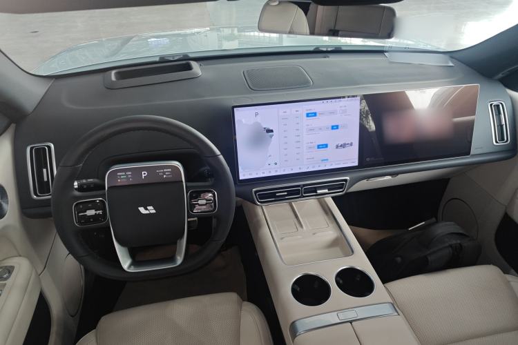 Used Li Auto L6 2025 Max Smart Refresh Edition

