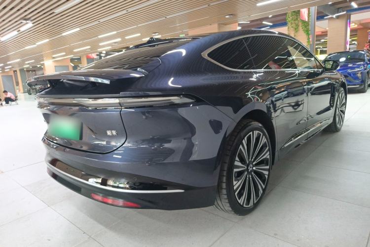 Used Nio ET9 2025 100kWh Signature Edition
