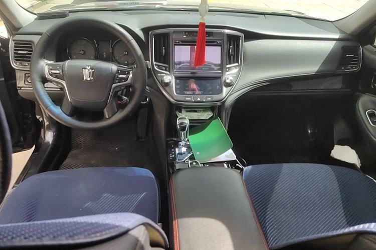 Used Toyota Crown 2015 2.5L Fashion Limited Edition
