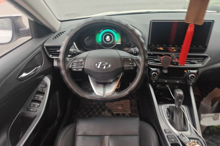 Used Hyundai Lafesta 2019 280TGDi Smart Speed Version China VI Standard Steering Wheel