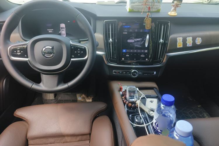 Used Volvo S90 2024 B5 Zhiyuan Luxury Edition