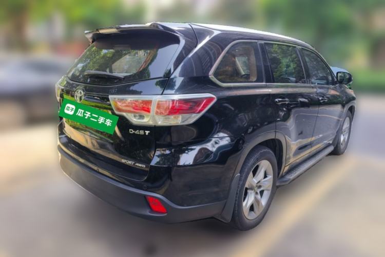 Used Toyota Highlander 2017 2.0T Four-Wheel Drive Luxury Edition 7 Seats