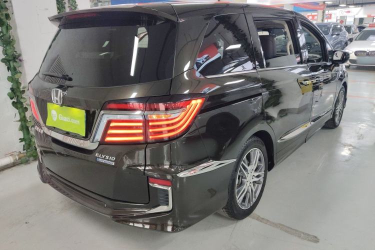 Used Honda Elysion 2019 2.0L Hybrid Supreme Edition
