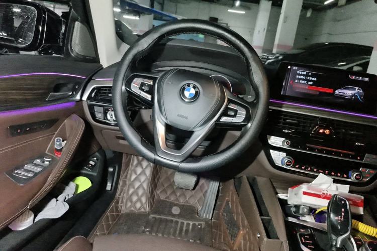 Used BMW 5 Series New Energy 2019 Updated 530Le Pioneer Edition
