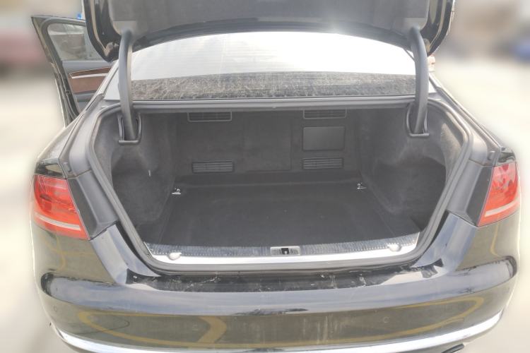 Used Audi A8 2013 A8L 45 TFSI quattro Comfort model