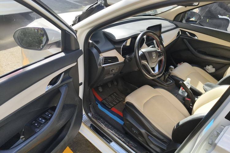 Used Baojun 360 2019 1.5L Manual Luxury Version China VI