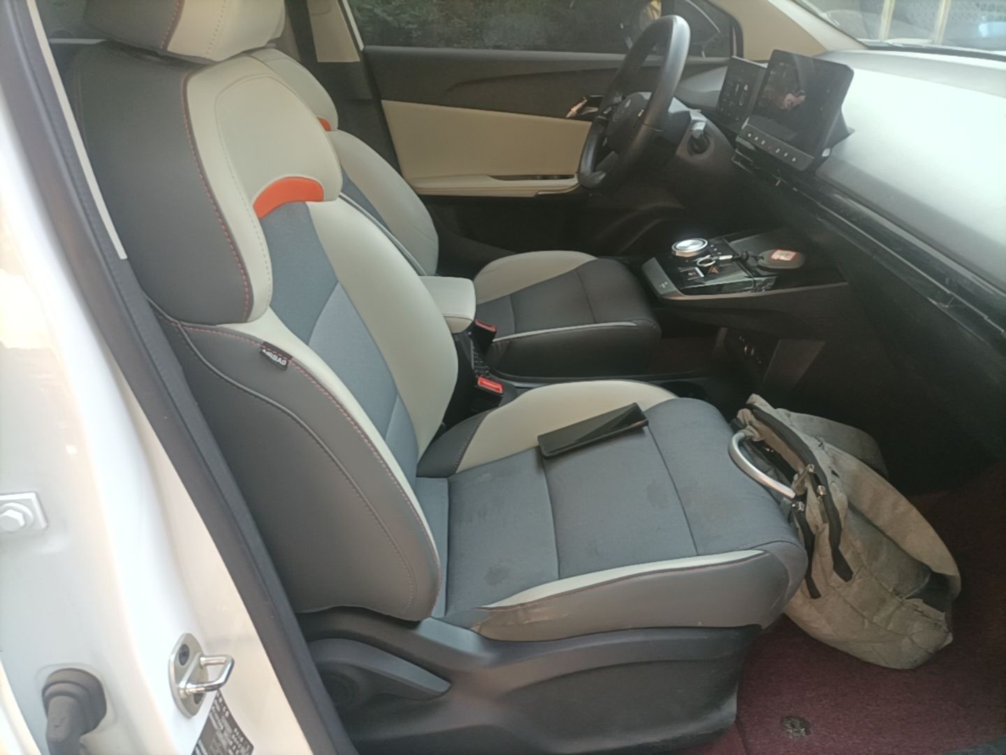 MG 4 EV 2022 425 km Luxury Edition — снимка 19