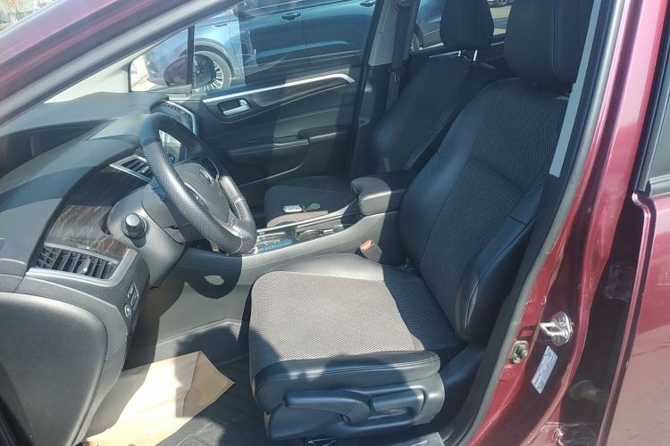 Used Honda Jade 2017 1.8L automatic Comfort version 5 seats Left Front Seat