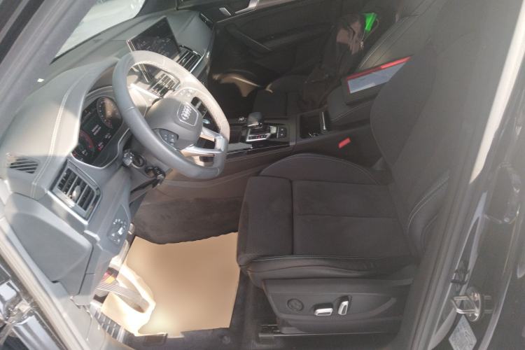 Used Audi Q5L Sportback 2023 40 TFSI Luxury Model