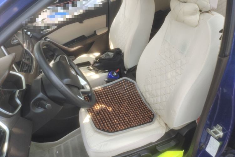 Used Baojun 310W 2017 1.5L Manual Comfort Version China V