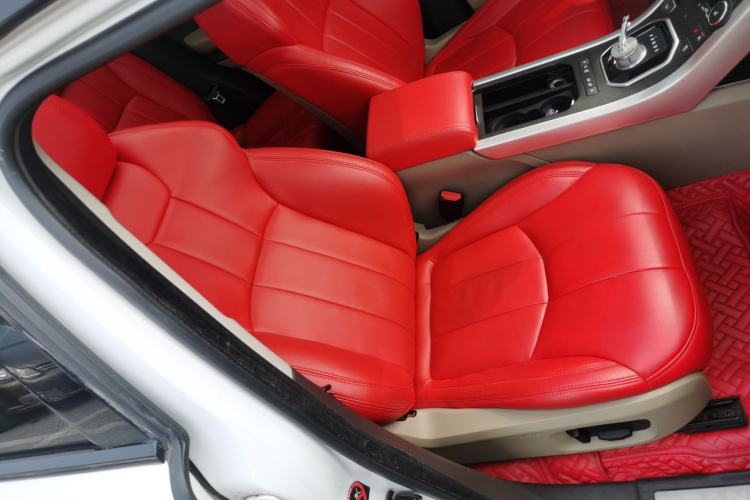 Used Land Rover Range Evoque 2016 2.0T SE Smart Glow Edition
