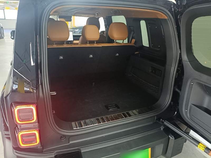 Used iCAR V27 2026 Model 200KM Four-Wheel Drive Falcon 500 — 18