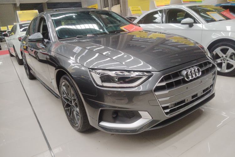 Used Audi A4L 2020 40 TFSI Fashionable and Elegant Model Exterior 1