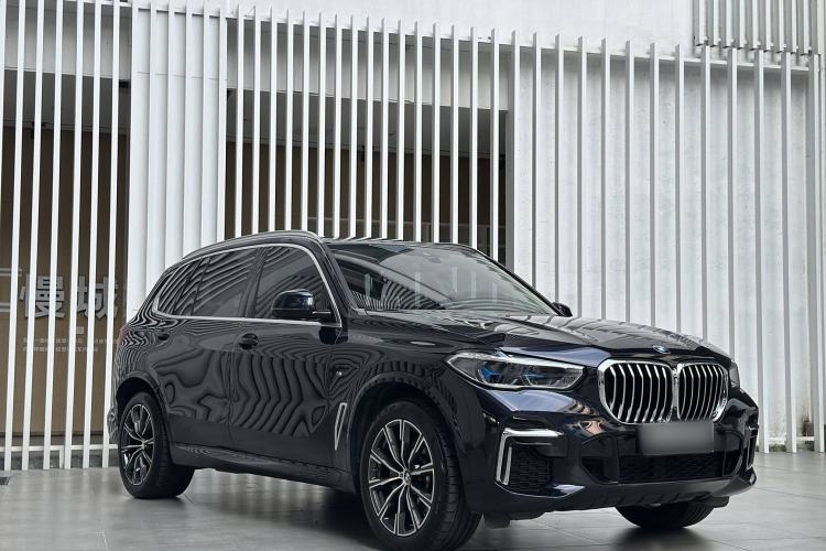 Used BMW X5 2022 Restyled xDrive 30Li Luxury Version M Sport Package