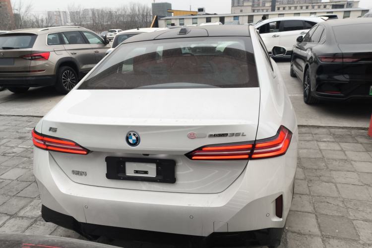 Used BMW i5 2025 eDrive 35L M Sport Package