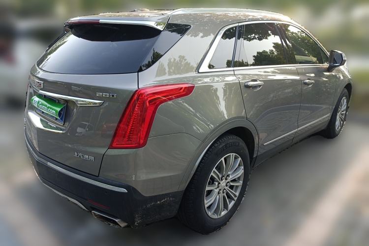 Used Cadillac XT5 2018 28T Four-Wheel Drive Luxury Model Rear Right 45 Deg