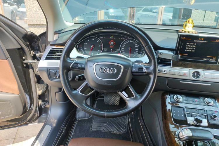 Used Audi A8 2014 A8L 45 TFSI quattro Luxury Model
