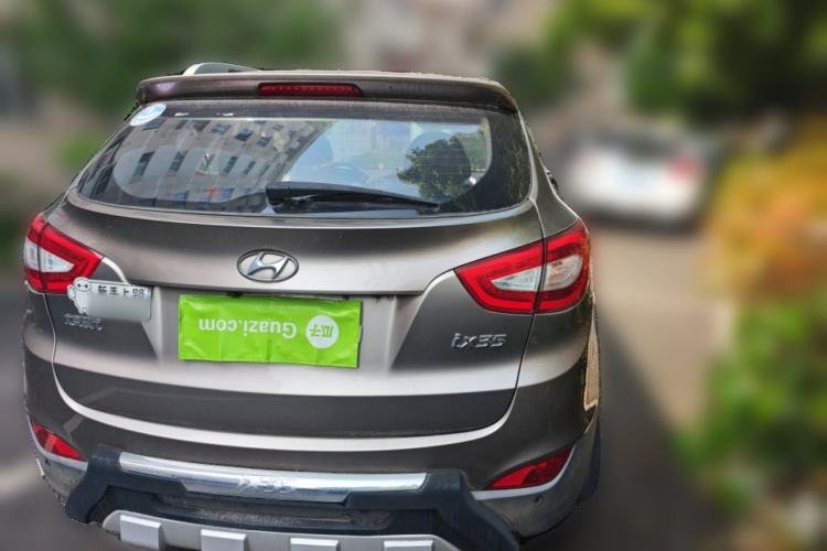 Used Hyundai ix35 2013 2.0L Automatic Two-Wheel Drive Smart GLS China IV Standard Rear Right 45 Deg