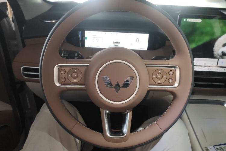 Used Wuling Bingo S 2025 Model 325km Deluxe Edition