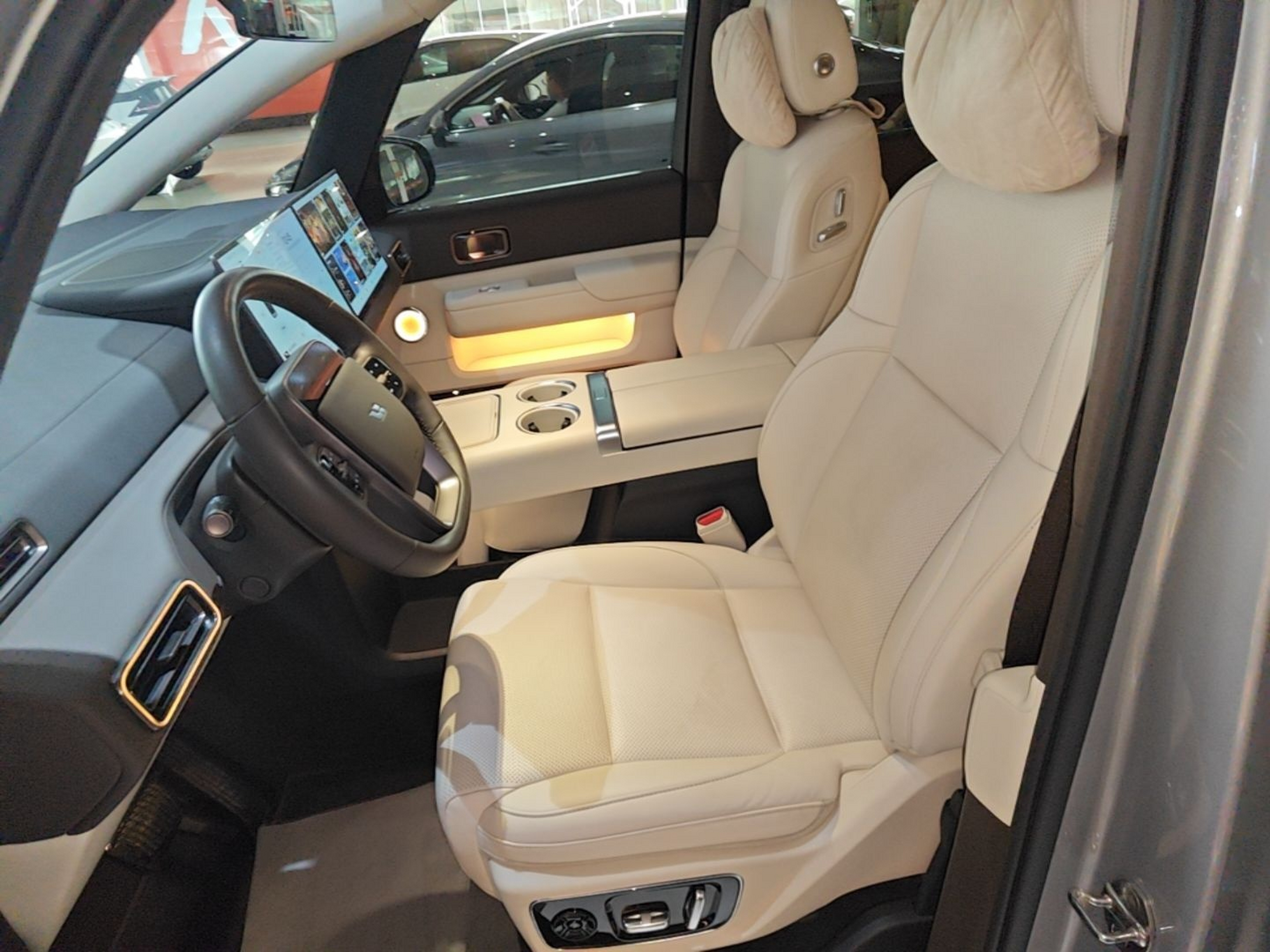 Interior delantero