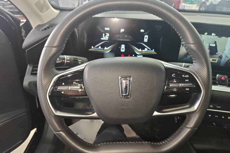 Used Bestune B70 2022 Third Generation 1.5T Automatic Enjoyment Version
