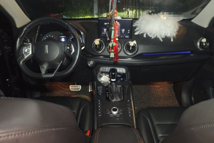 Used Wey VV5 2017 2.0T Ultra-Luxury Version
