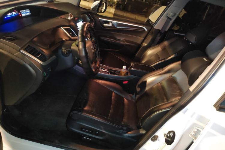 Used Honda Jade 2016 1.8L CVT Luxury Prestige Edition 5-seater
