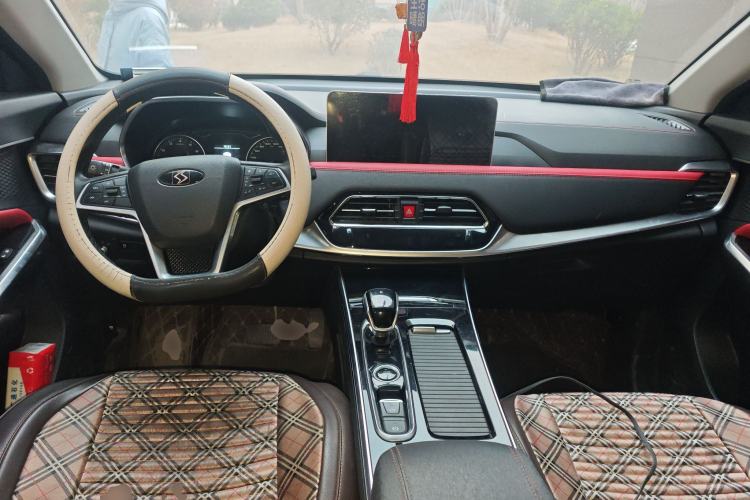 Used SOL X8 2021 300T DCT Comfort Edition 5 Seats
