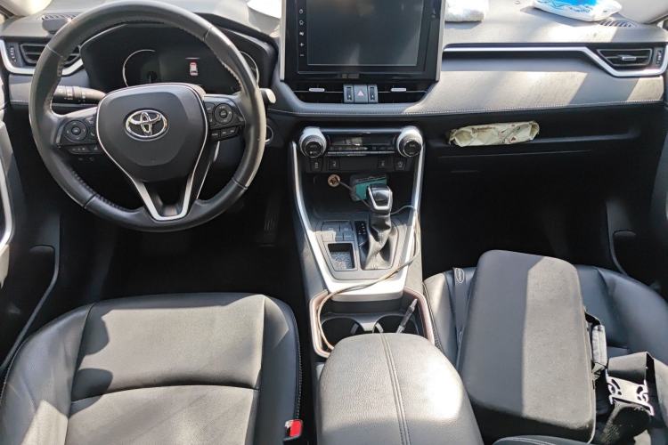 Used Toyota RAV4 2020 2.0L CVT Two-Wheel Drive Fashion PLUS Edition
