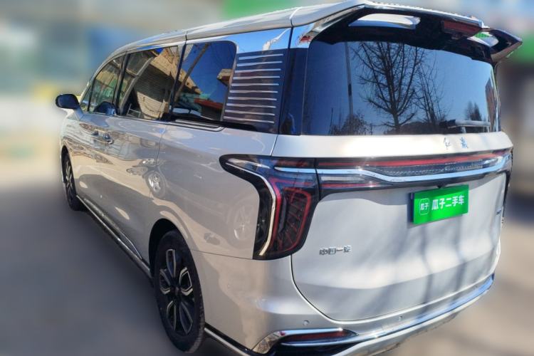 Used Hongqi HQ9 2023 2.0T Smart Connect Flagship Edition
