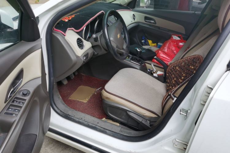 Used Chevrolet Cruze 2015 1.5L Classic SE MT