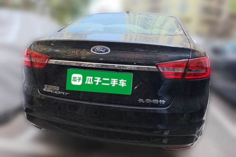 Used Ford Escort 2015 1.5L Automatic Fashion Model