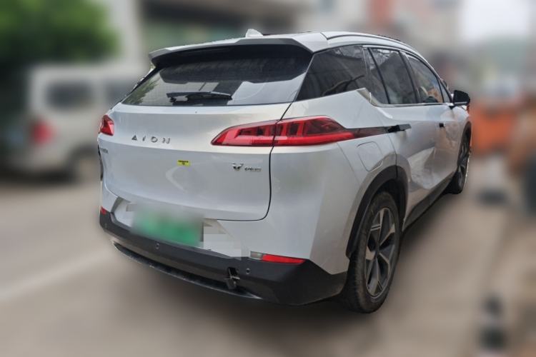 Used AION V 2024 Plus 70 Tech Edition Lithium Iron Phosphate