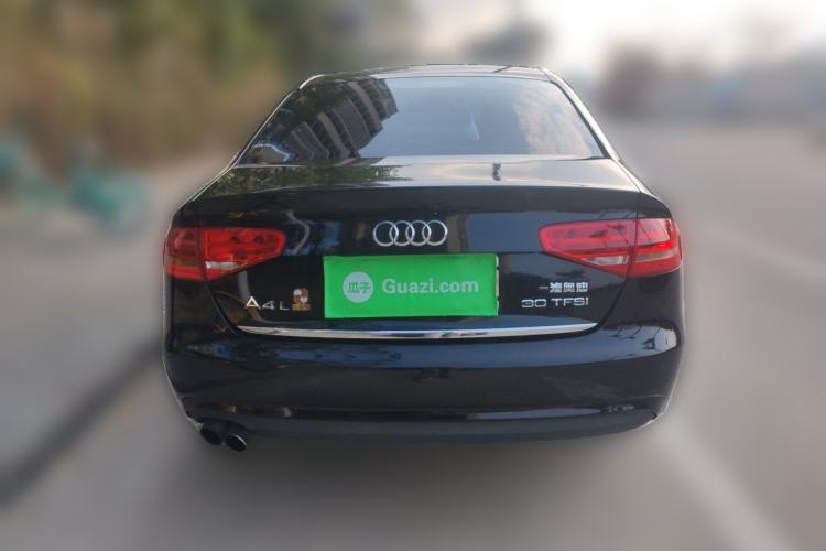 Used Audi A4L 2015 30 TFSI Manual Comfort Model
